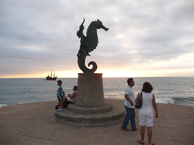 marigalante pirate ship, sunset malecon and seahorse